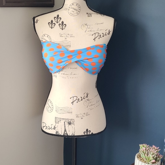 Bikini Top 👙 - Picture 4 of 4